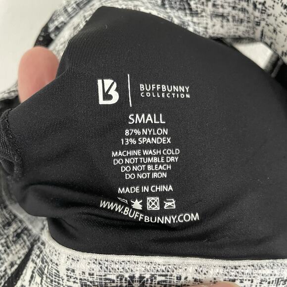 🍒EUC Buff Bunny Ambrosia Sports‎ Bra Key Hole Racer Back Mesh Padded White Small - Picture 4 of 5